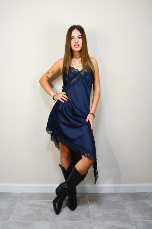 Ananakokoa Moda Caceres