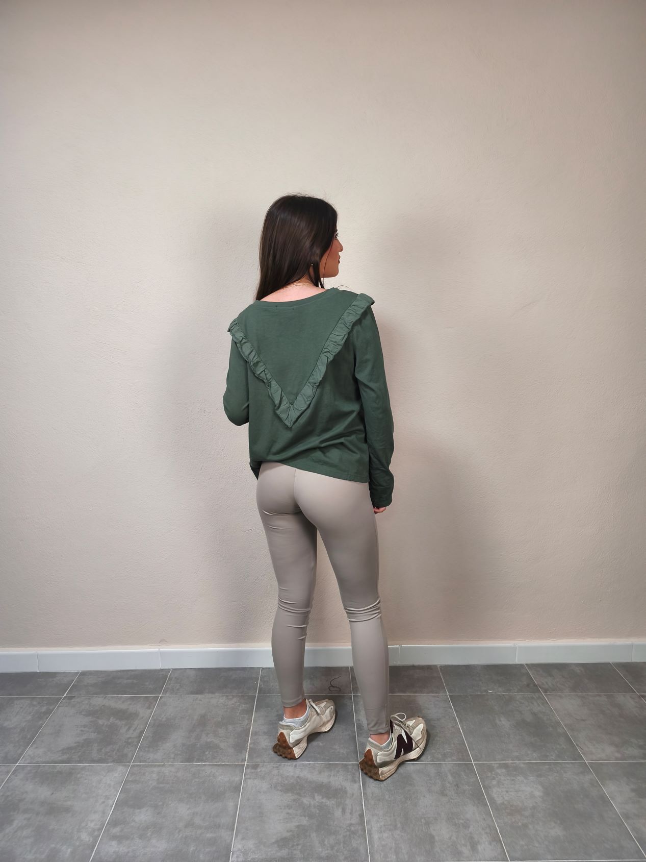 CAMISETA VOLANTES ABRIL - Imagen 3